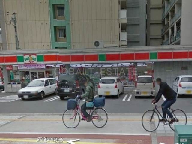 コンビニ