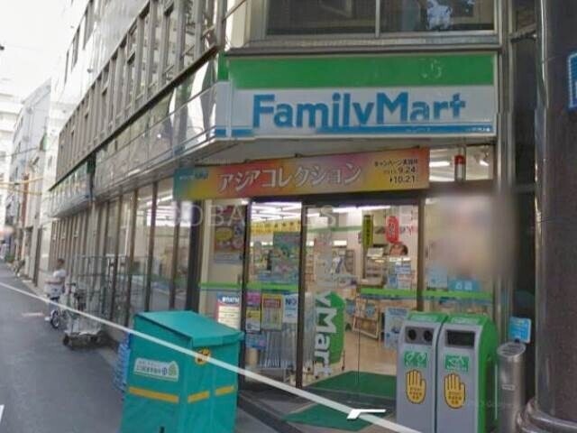 コンビニ