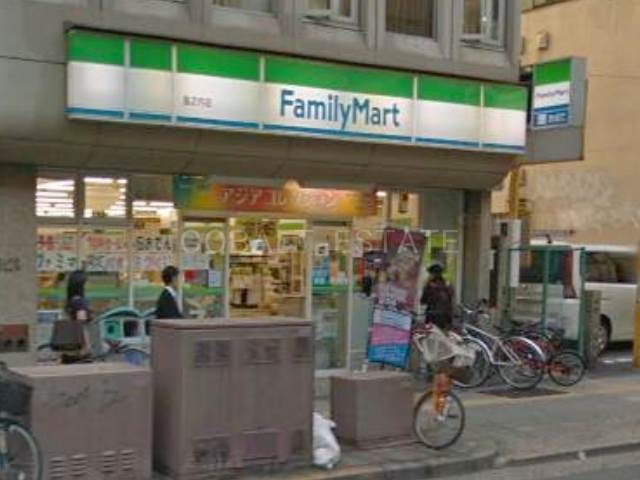 コンビニ