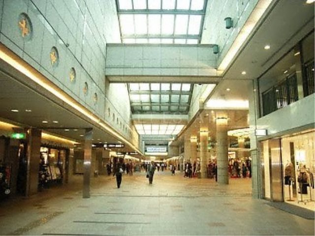 ショッピングセンター